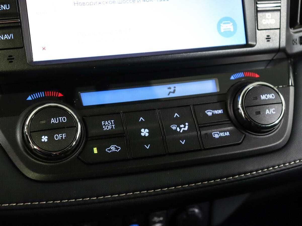 Toyota RAV4, 2018 Фото №20