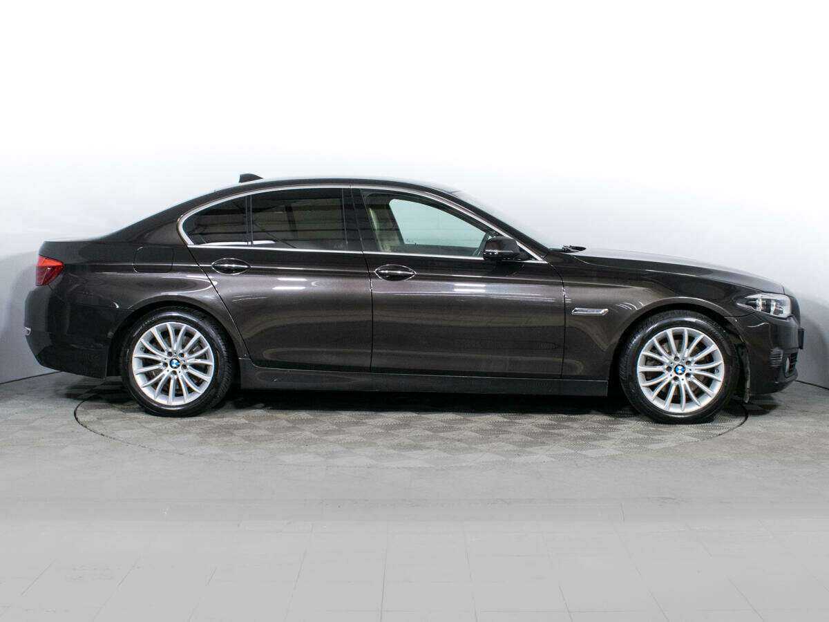 BMW 5 серии 528i xDrive, 2016 Фото №4