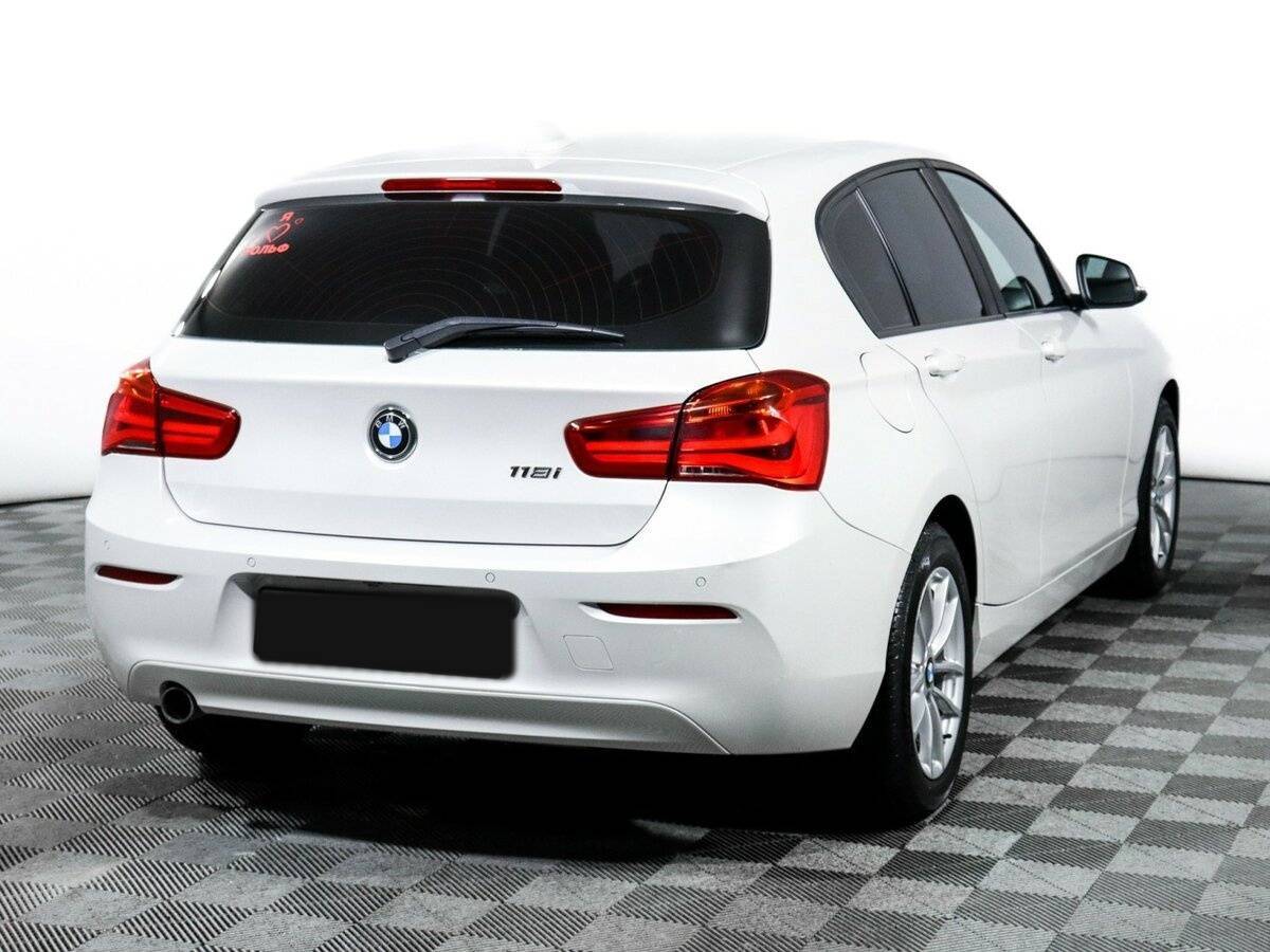 BMW 1 серии 118i, 2018 Фото №4