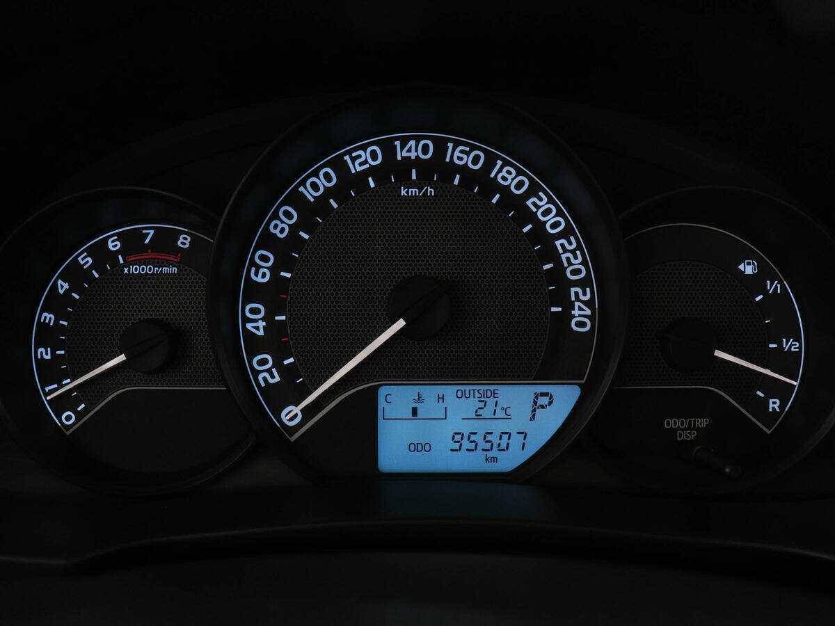 Toyota Corolla, 2014 Фото №11