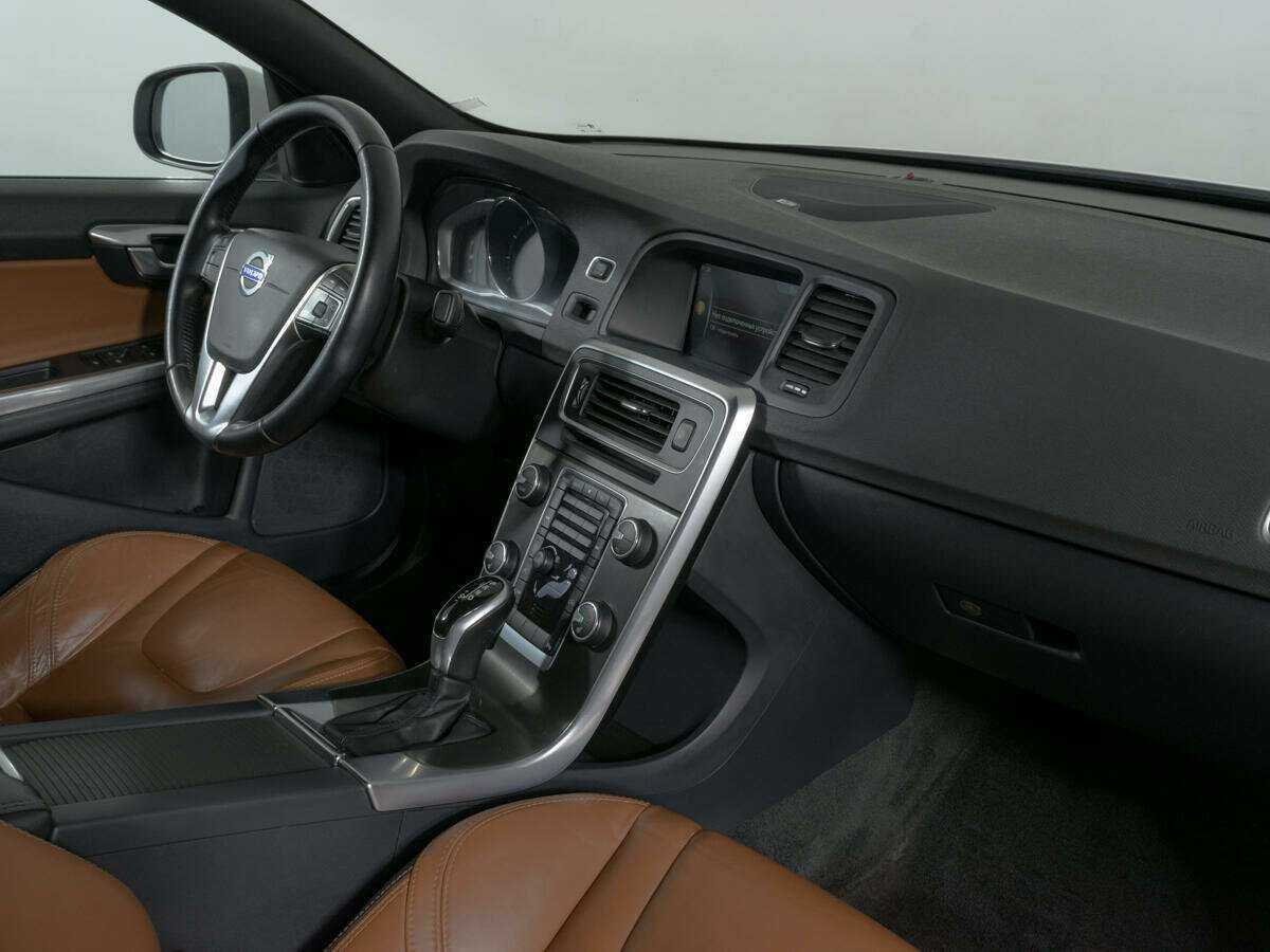 Volvo S60, 2014 Фото №8