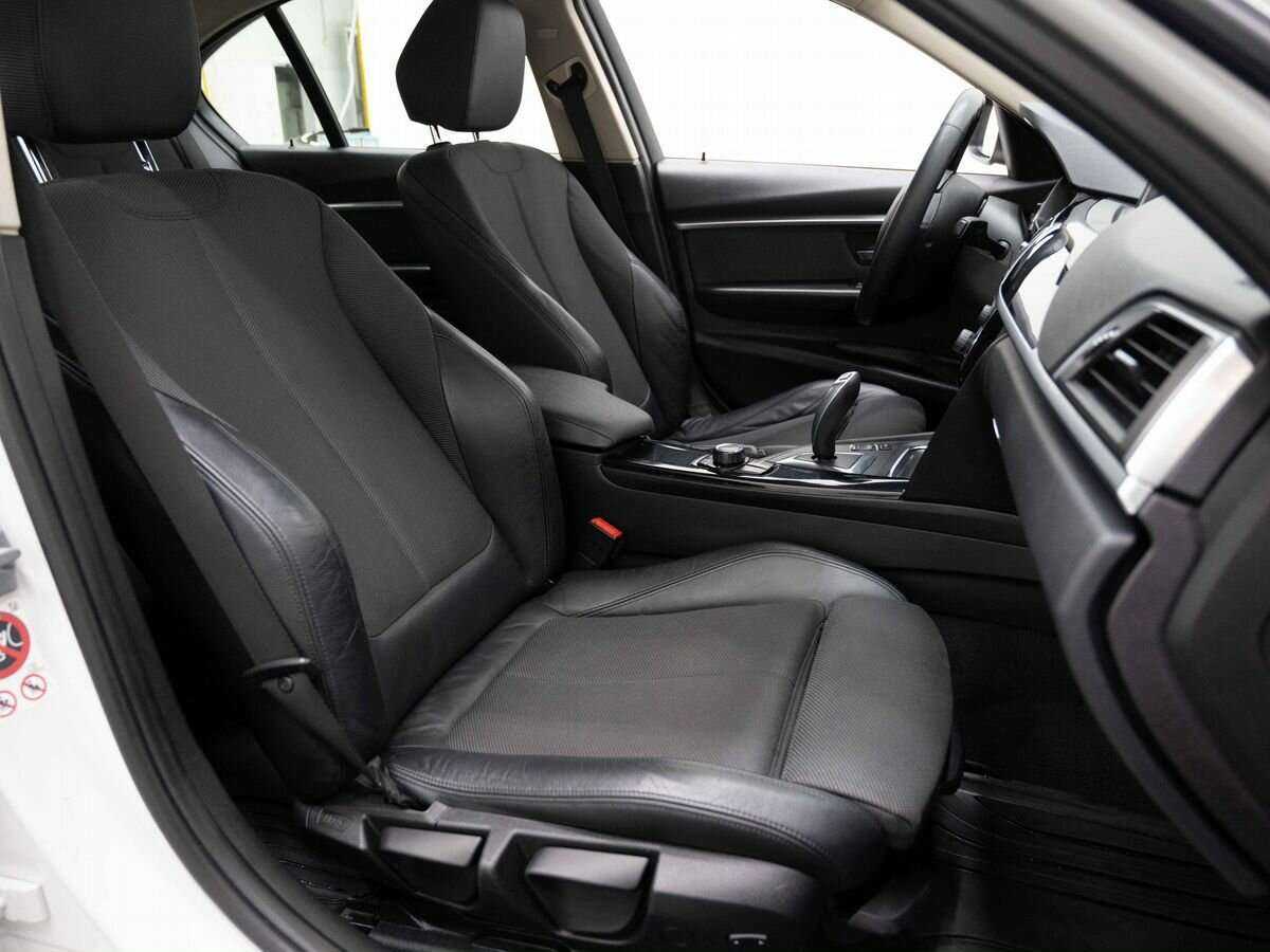 BMW 3 серии 320d xDrive, 2016 Фото №12