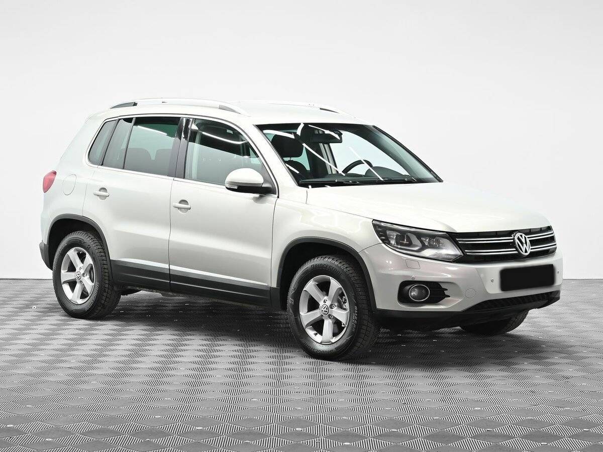 Volkswagen Tiguan, 2012 Фото №2