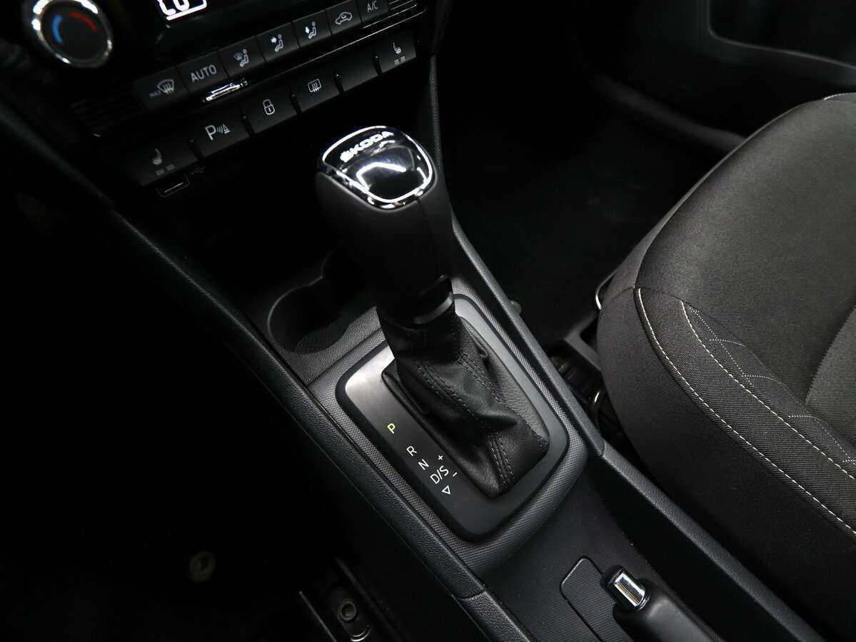 Skoda Rapid, 2018 Фото №18