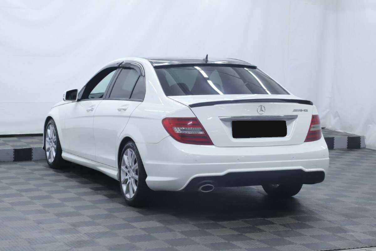 Mercedes-Benz C-Класс 180, 2014 Фото №2