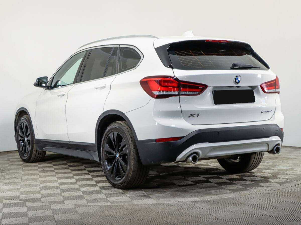 BMW X1 18d xDrive, 2019 Фото №7