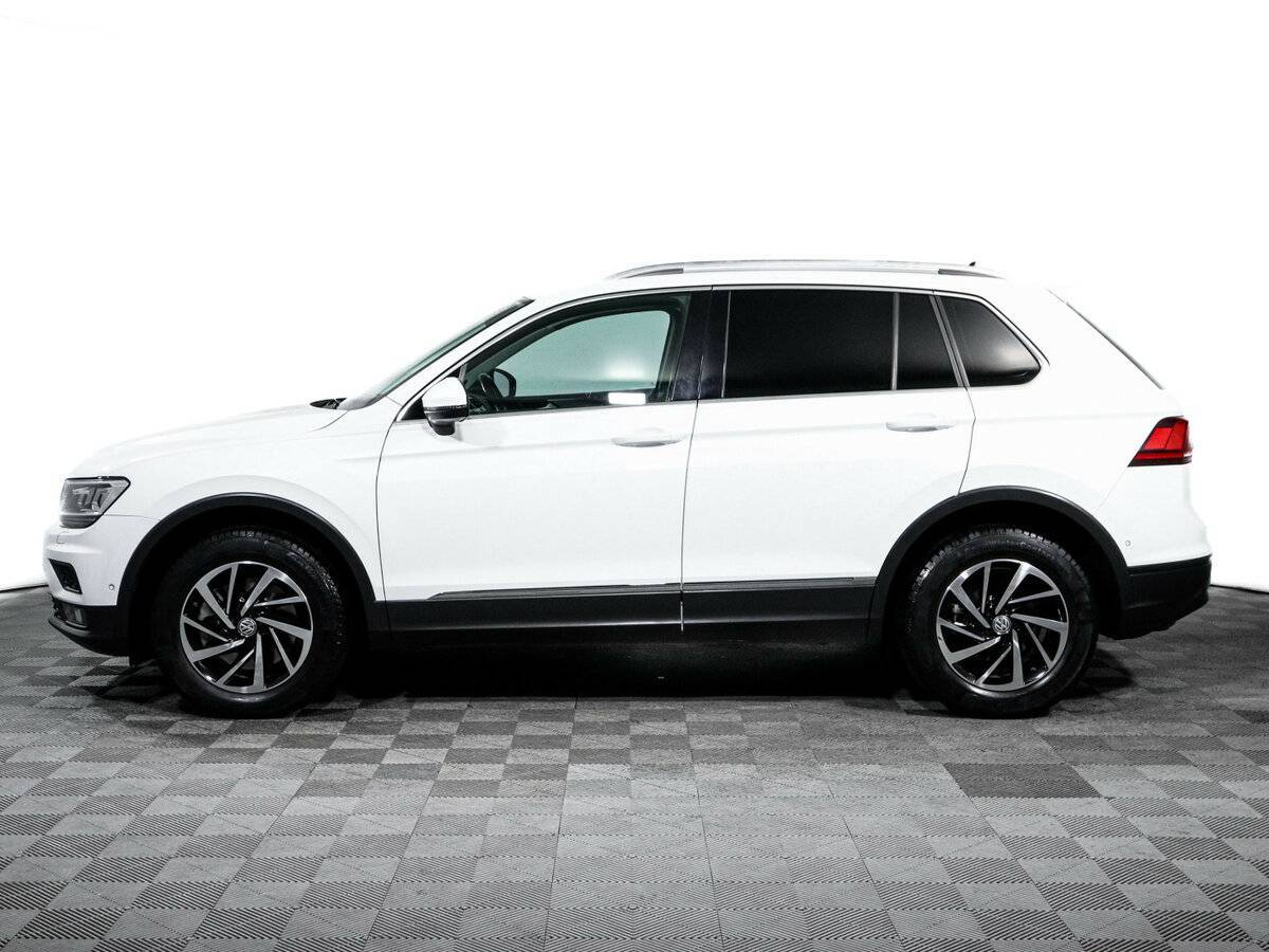 Volkswagen Tiguan, 2018 Фото №8