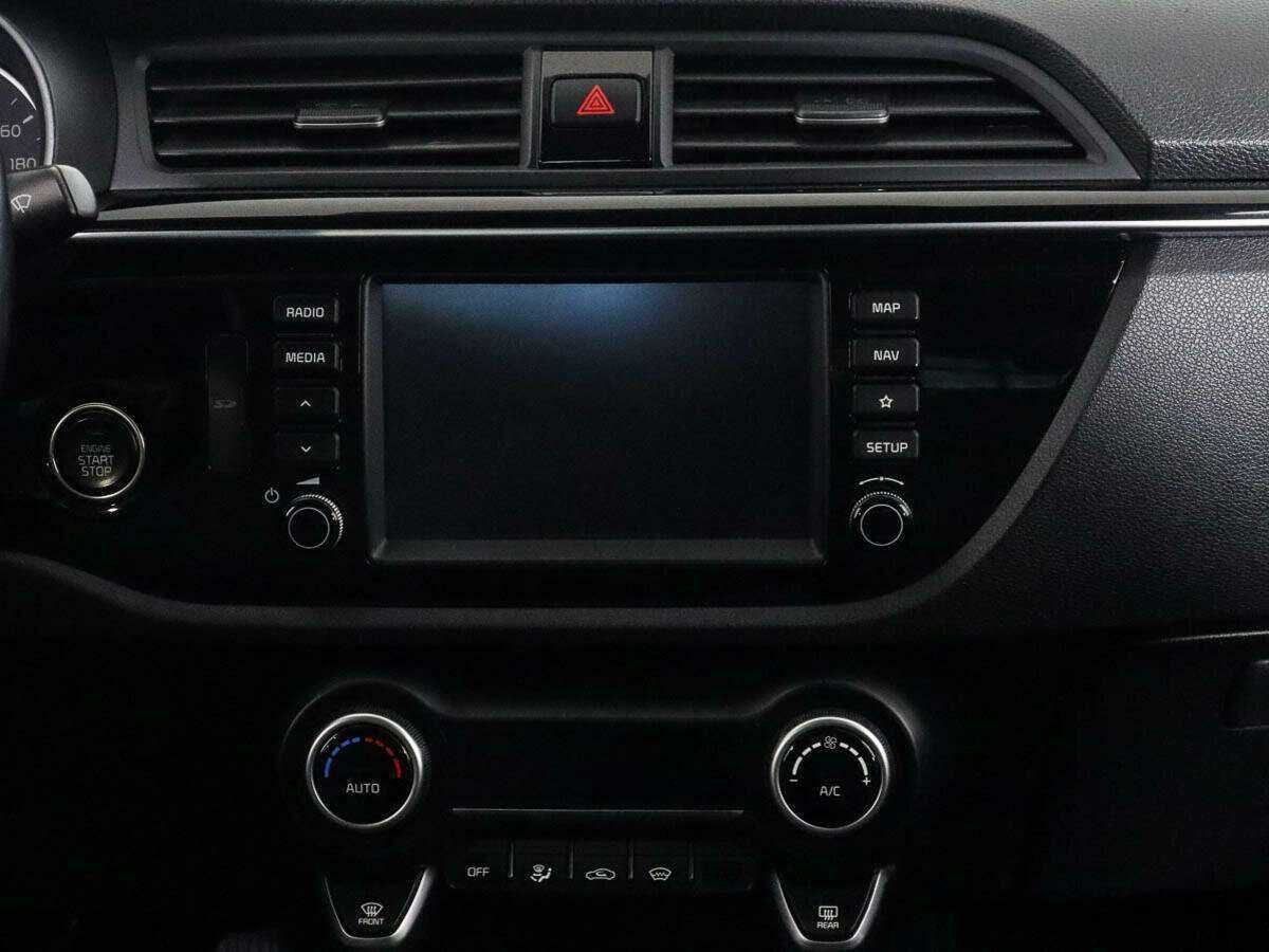 Kia Rio, 2019 Фото №12