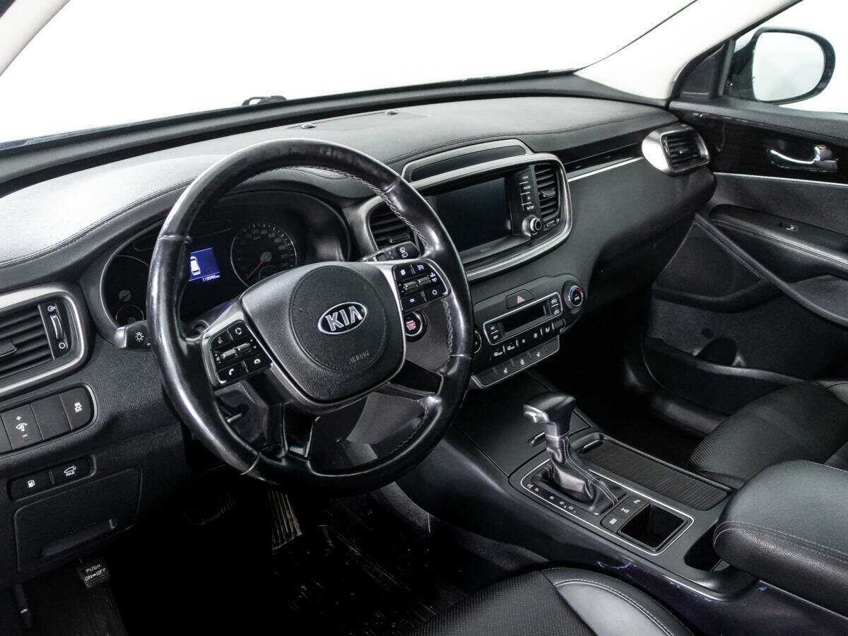 Kia Sorento, 2019 Фото №11