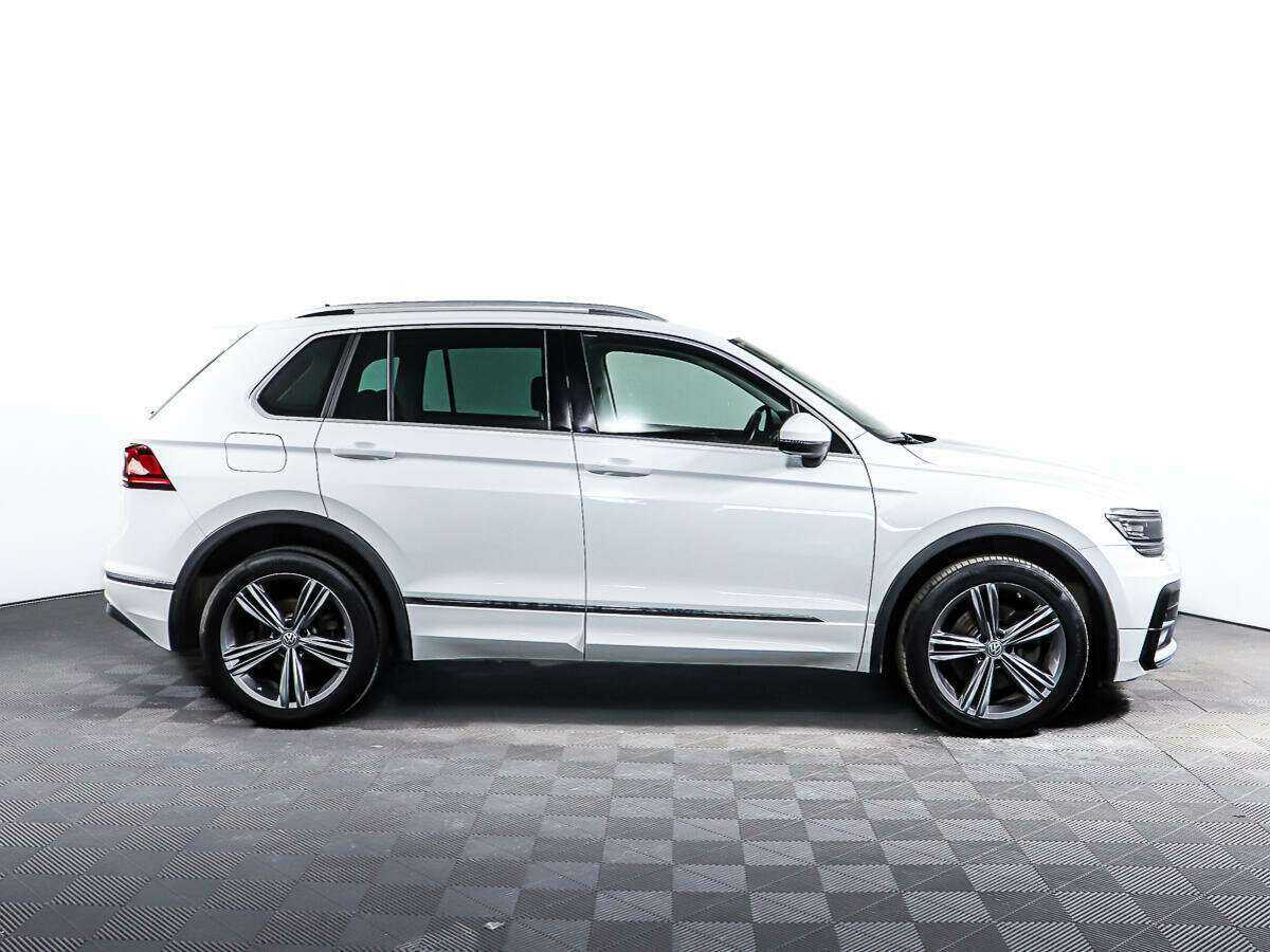 Volkswagen Tiguan, 2018 Фото №4