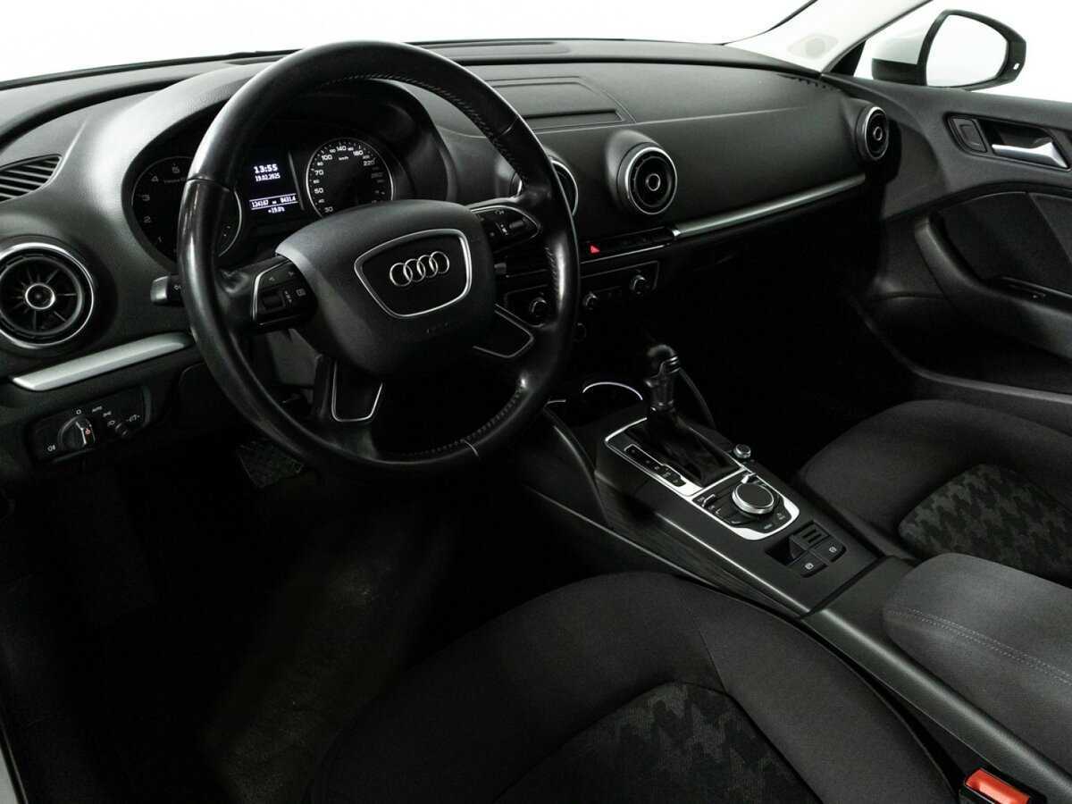 Audi A3, 2015 Фото №11