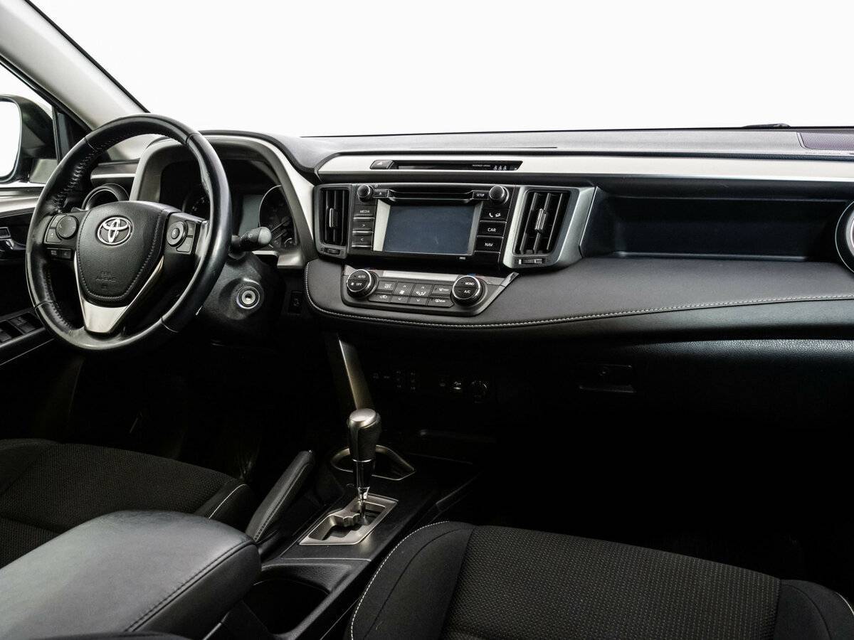 Toyota RAV4, 2016 Фото №9