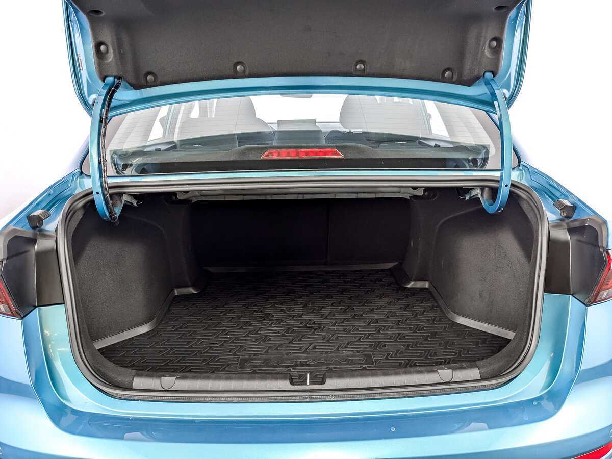 Geely Emgrand, 2023 Фото №10