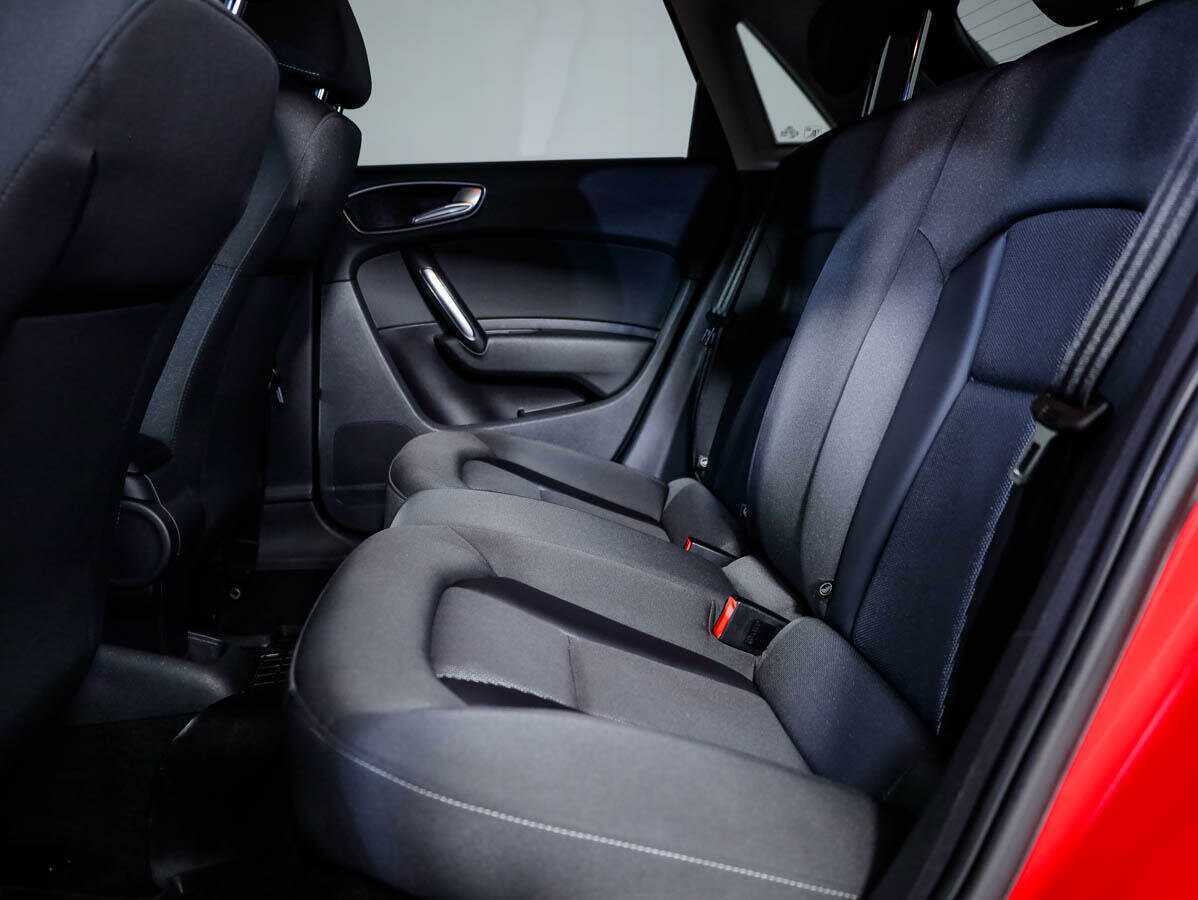 Audi A1, 2013 Фото №12