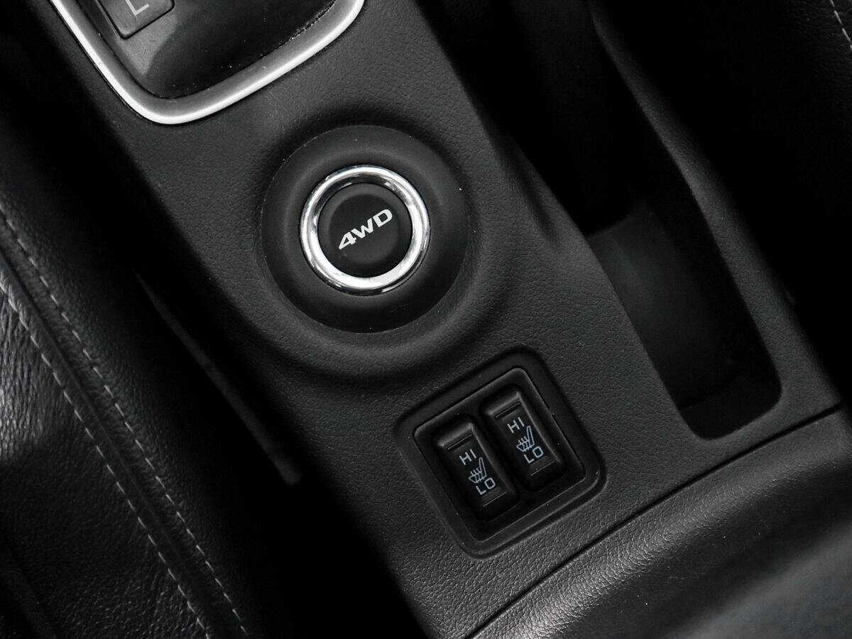 Mitsubishi Outlander, 2016 Фото №12
