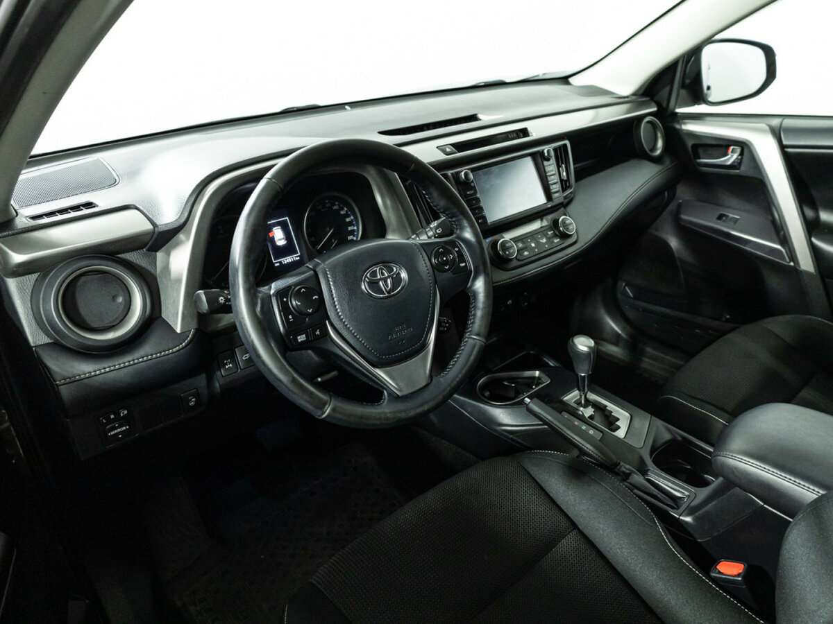 Toyota RAV4 IV (XA40) Рестайлинг, 2018 Фото №9