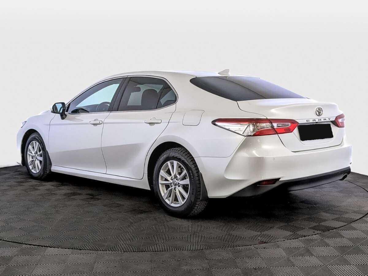 Toyota Camry, 2021 Фото №6