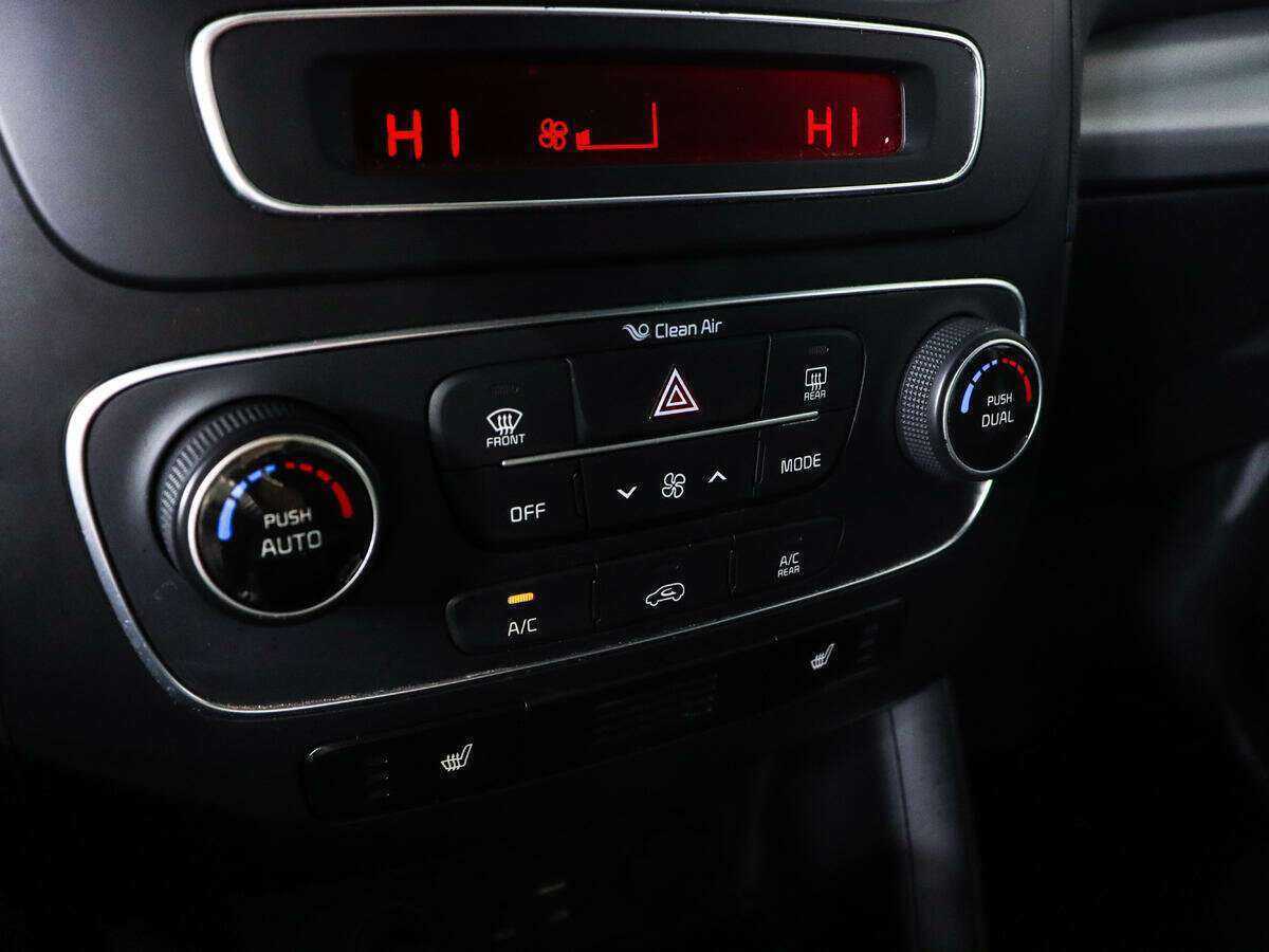 Kia Sorento, 2015 Фото №13