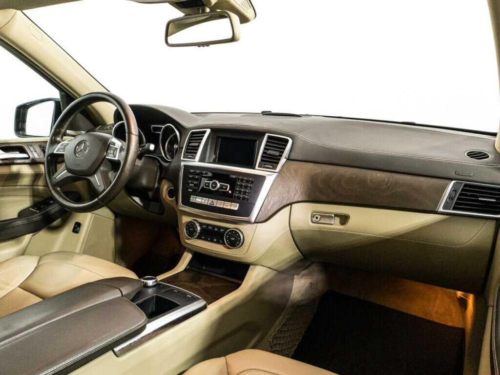 Mercedes-Benz M-Класс 350 CDI, 2015 Фото №9