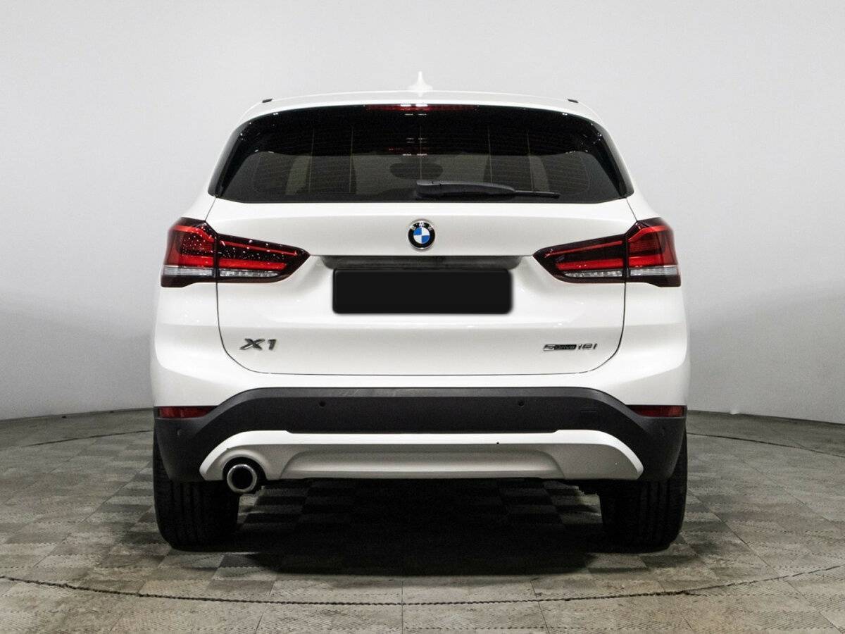 BMW X1 18i sDrive, 2019 Фото №6