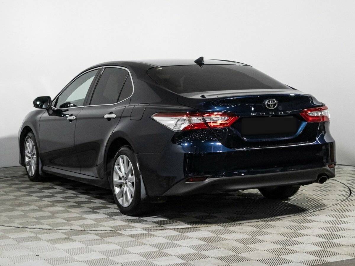 Toyota Camry, 2019 Фото №7