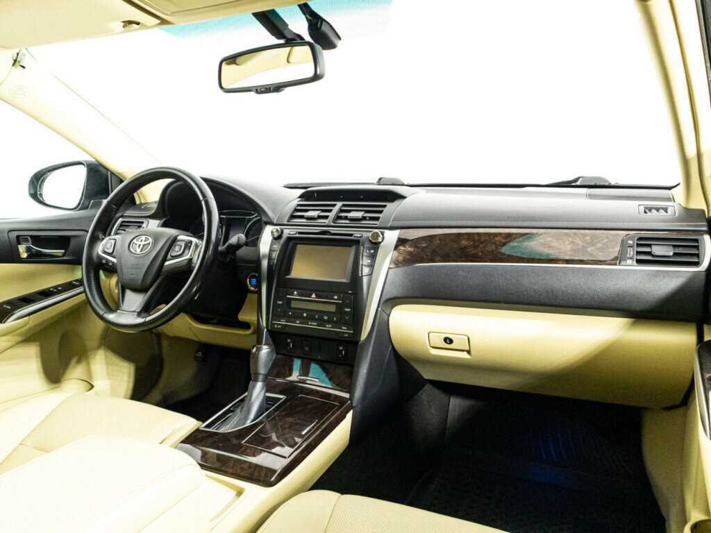 Toyota Camry, 2017 Фото №8