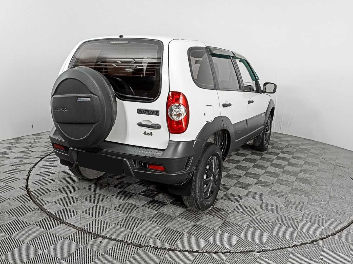 Chevrolet Niva, 2015 Фото №4