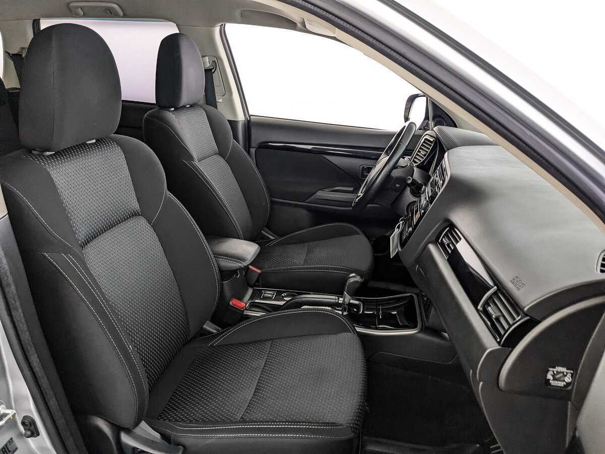 Mitsubishi Outlander, 2019 Фото №24