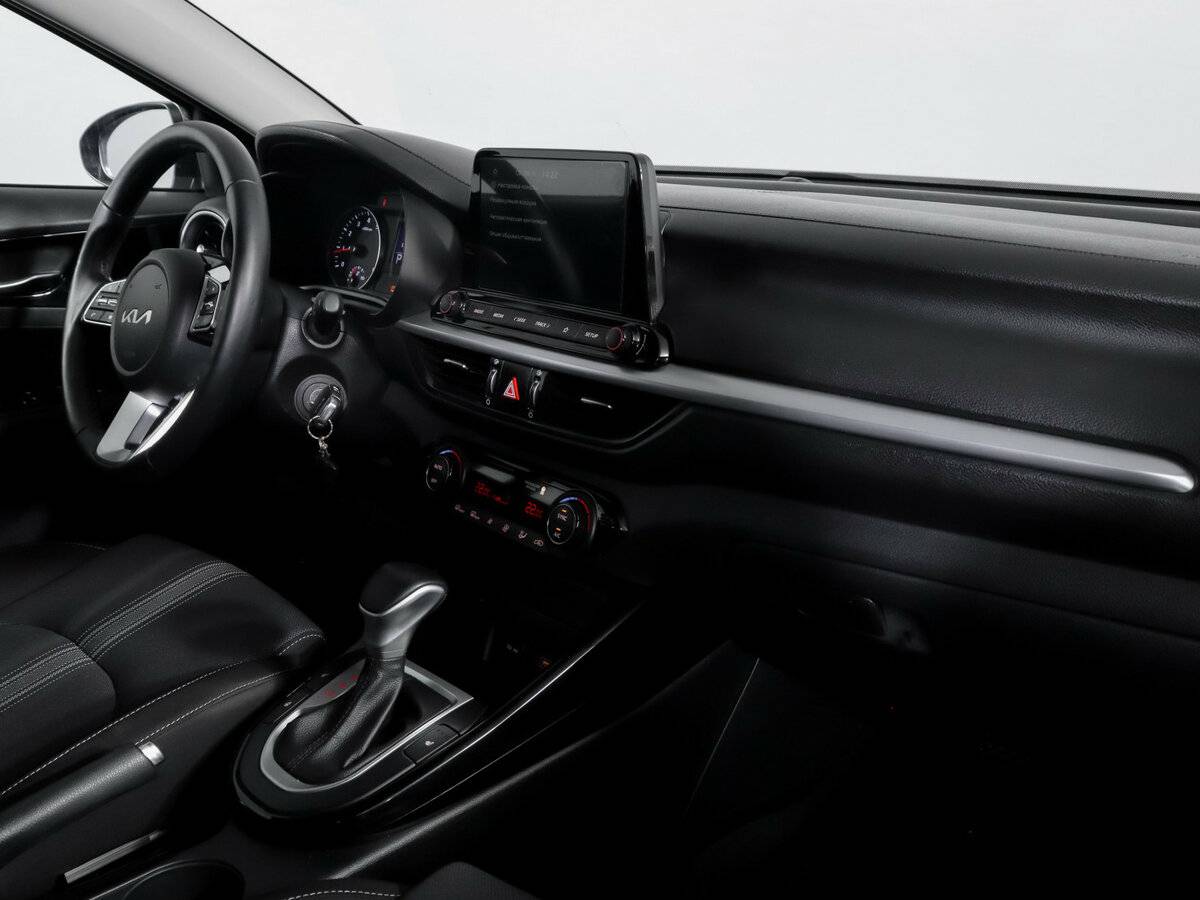 Kia Cerato IV Рестайлинг, 2022 Фото №7