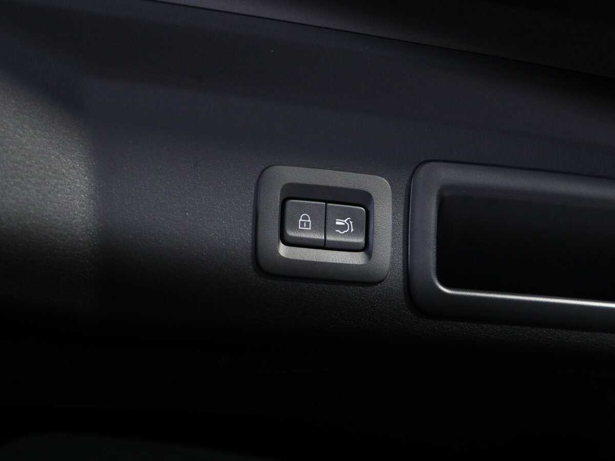 Mazda CX-30, 2020 Фото №15