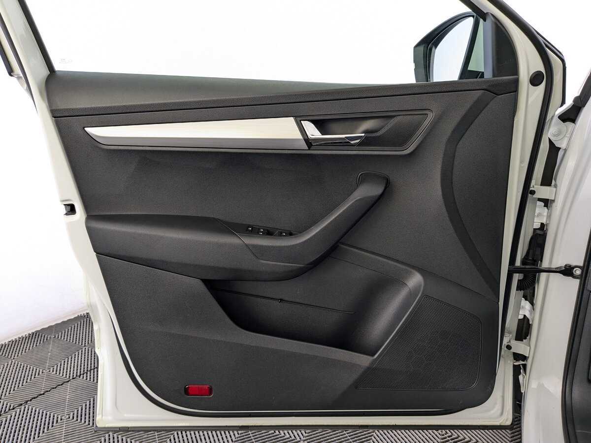 Skoda Karoq, 2021 Фото №19