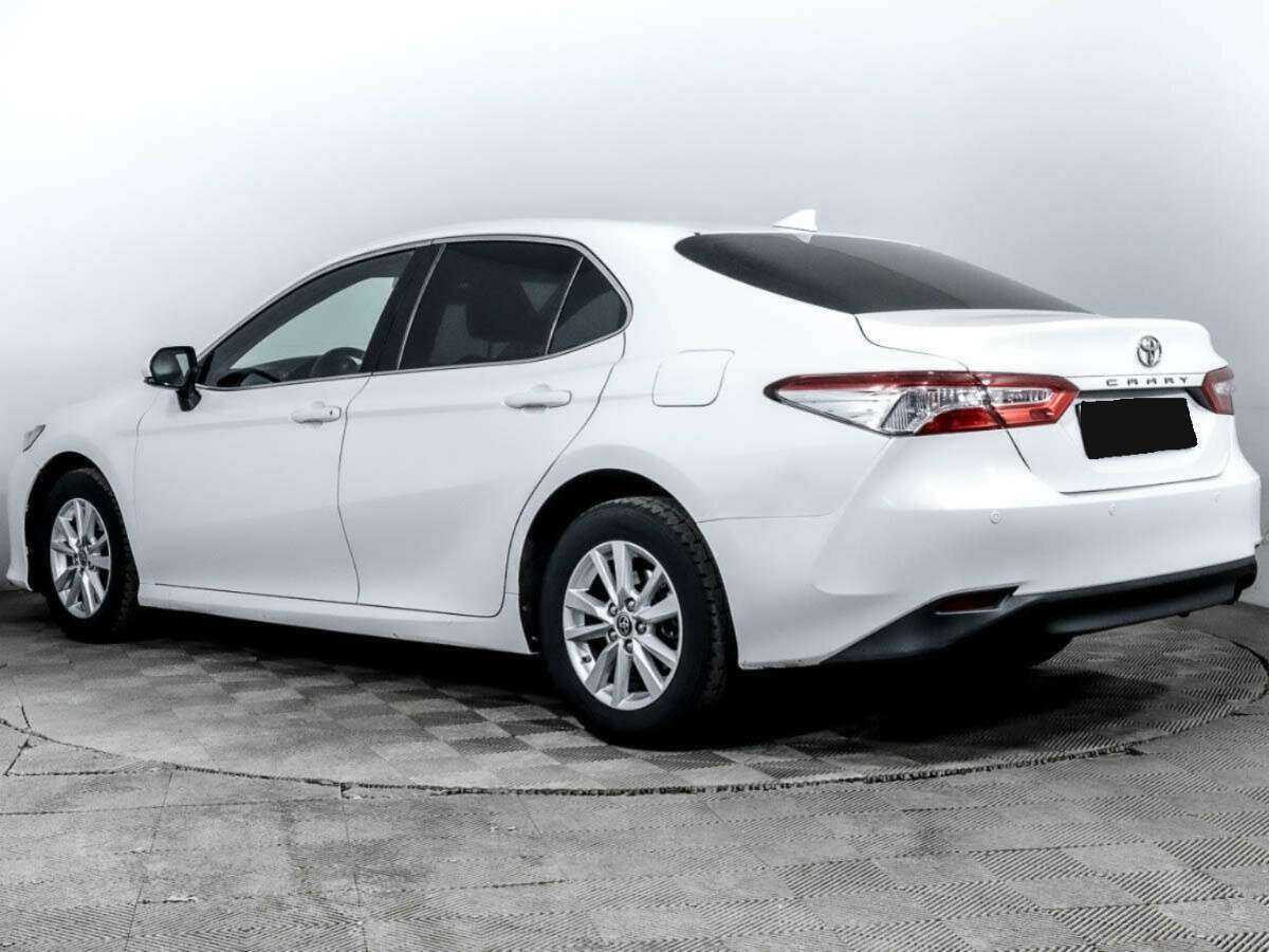 Toyota Camry, 2020 Фото №6