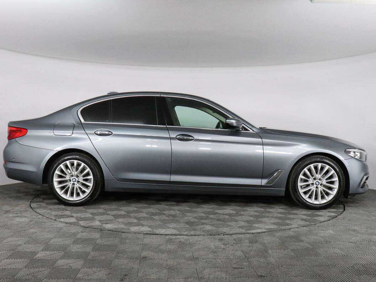 BMW 5 серии 520d xDrive, 2018 Фото №6