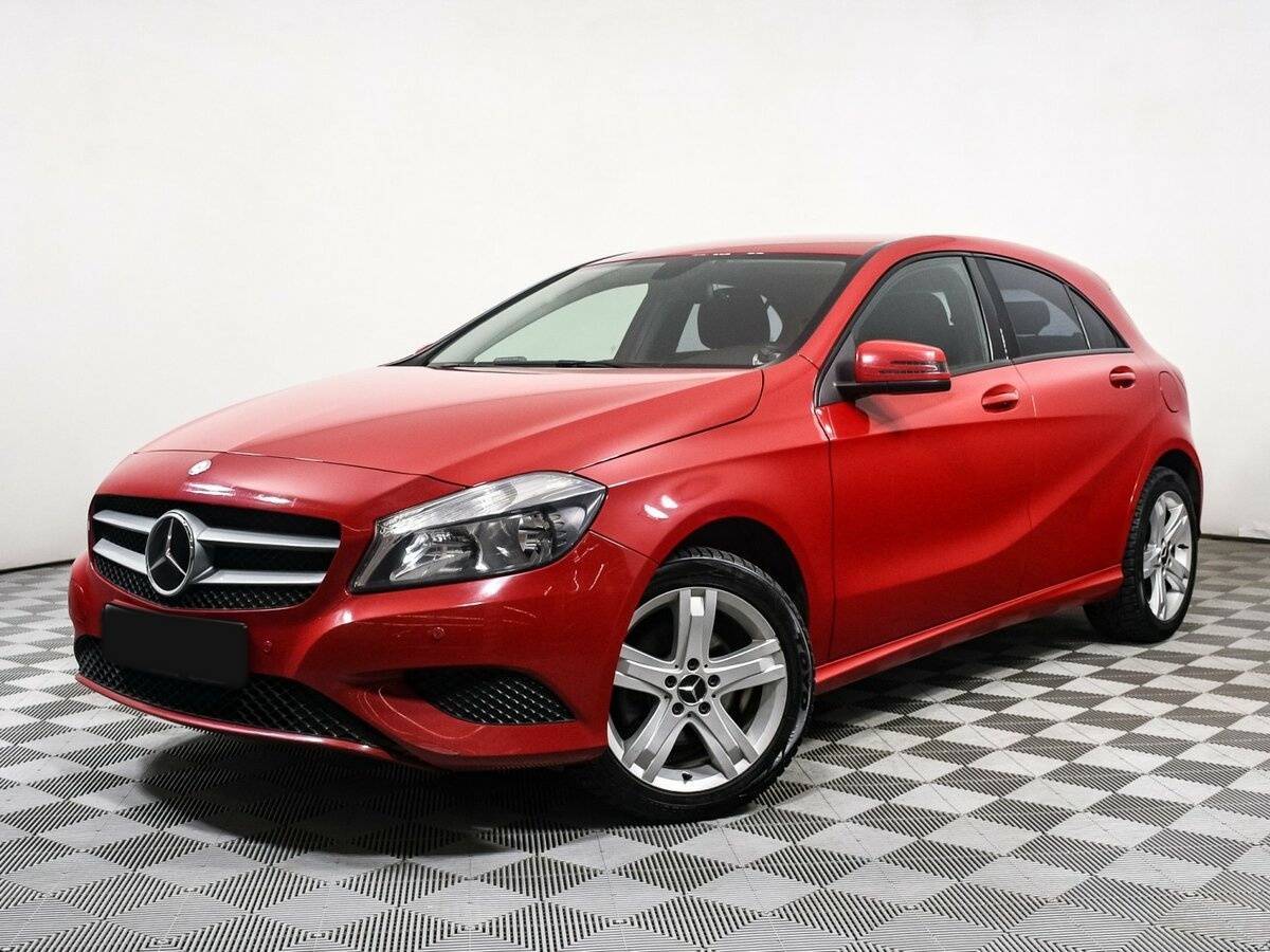 Mercedes-Benz A-Класс 180, 2013 Фото №1