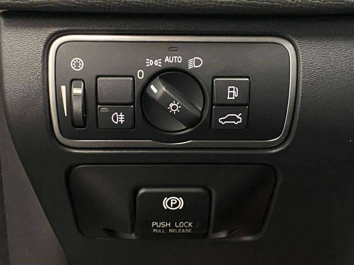 Volvo XC60, 2013 Фото №16