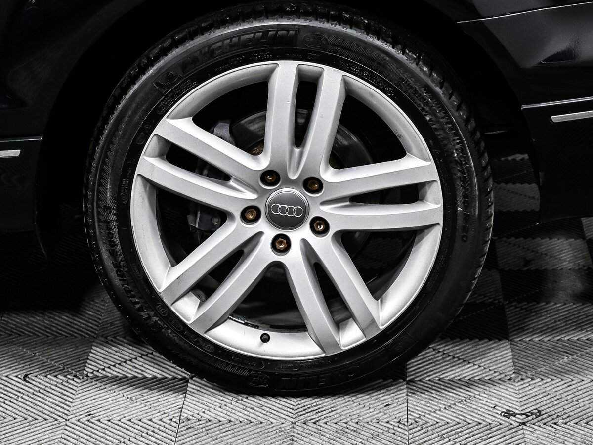 Audi Q7, 2013 Фото №16