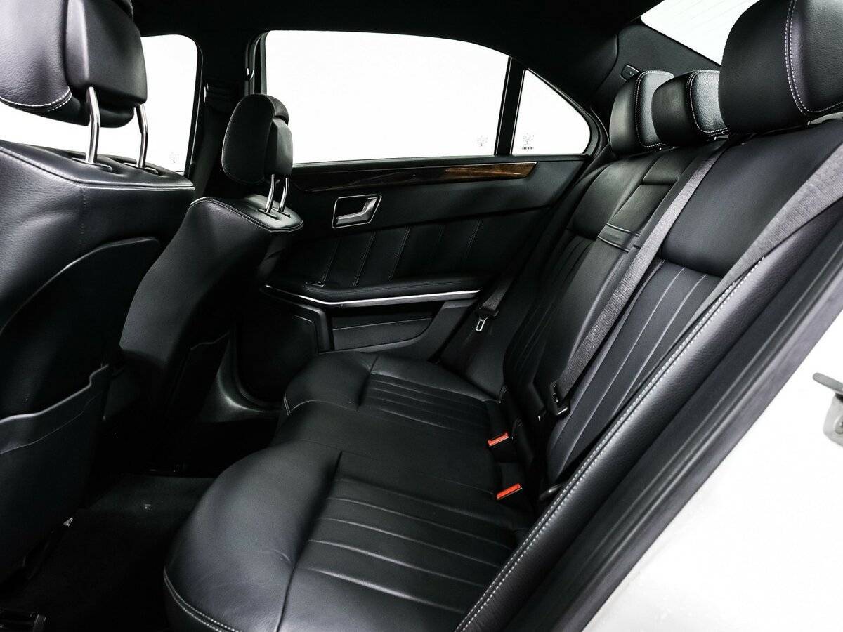 Mercedes-Benz E-Класс 300, 2014 Фото №13