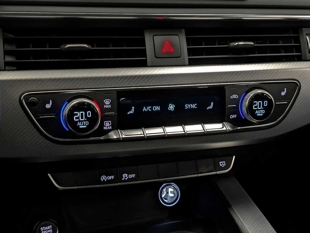 Audi A4, 2018 Фото №20