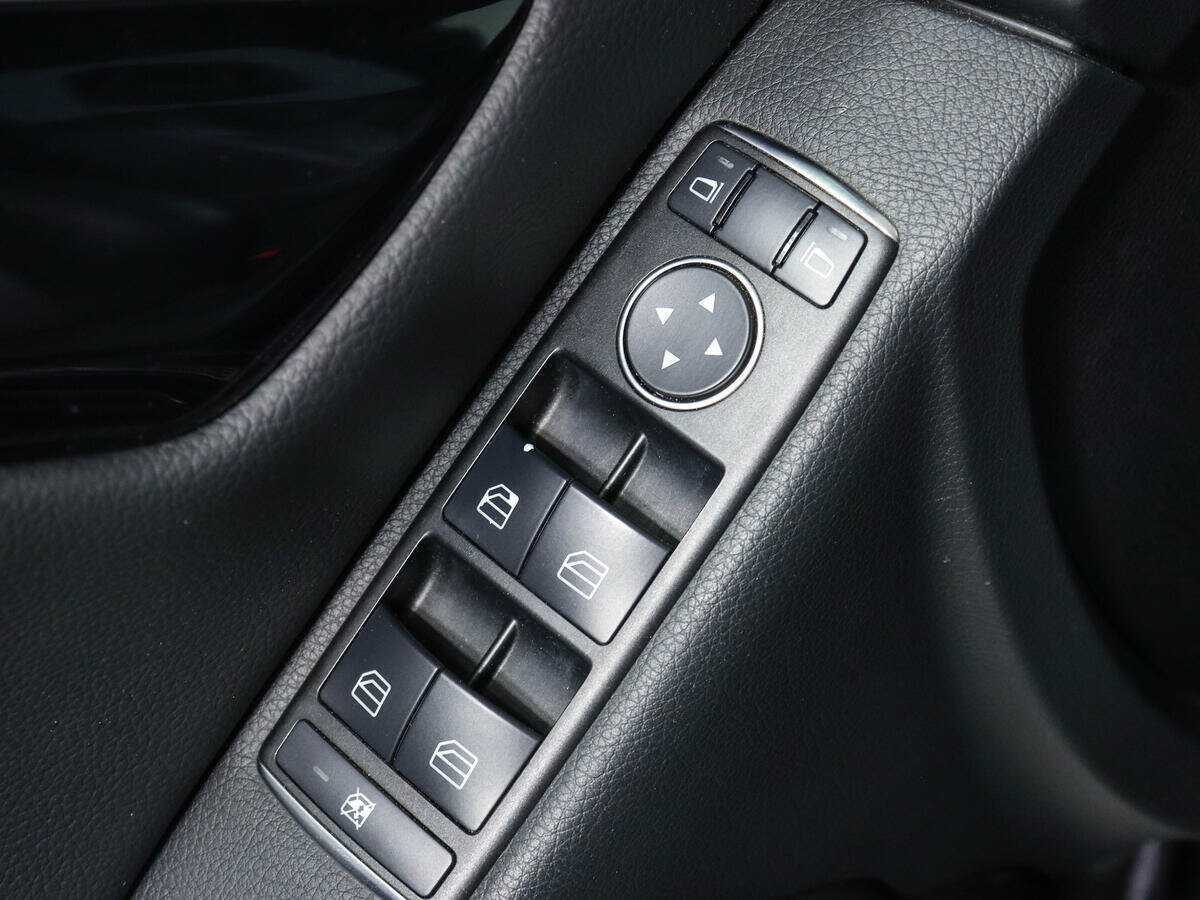 Mercedes-Benz C-Класс 180 BlueEFFICIENCY, 2012 Фото №11