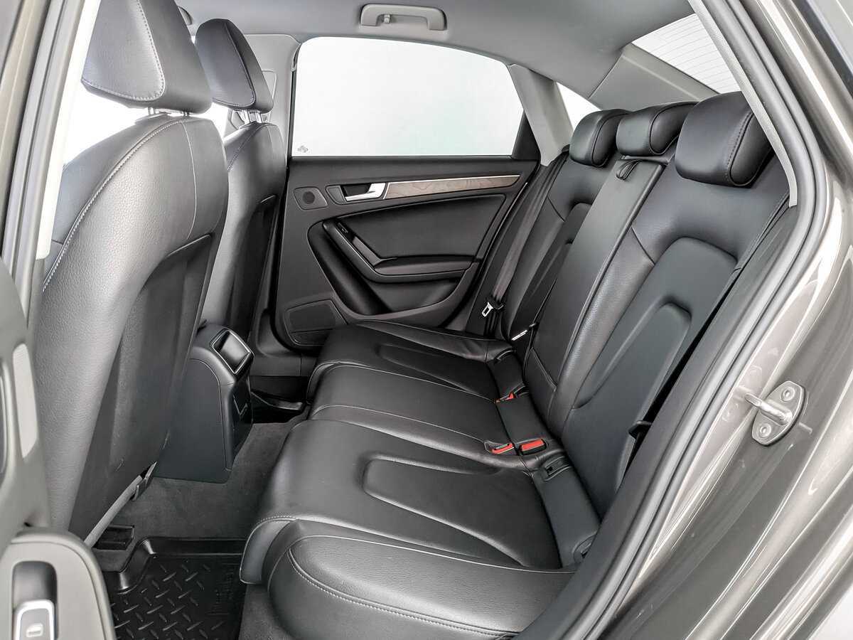 Audi A4, 2015 Фото №12