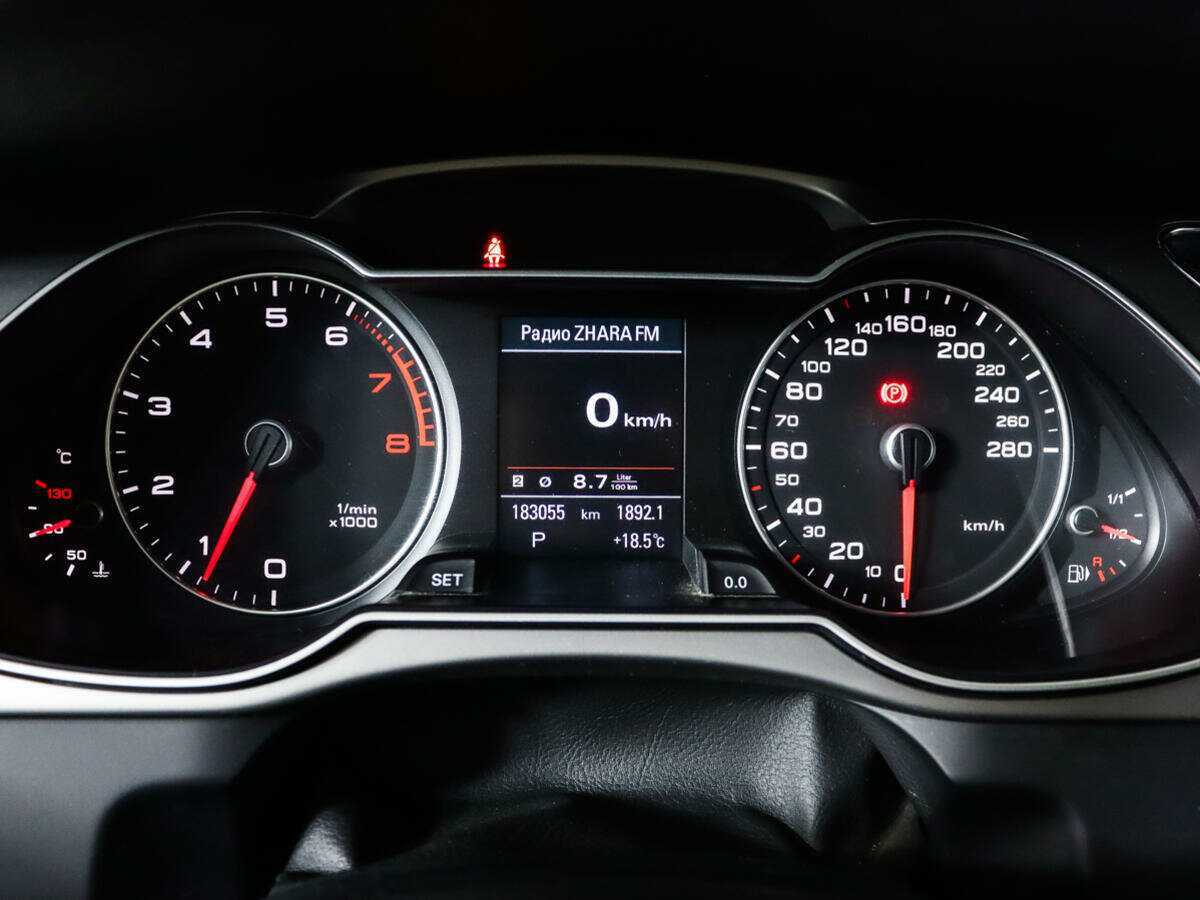 Audi A4, 2012 Фото №9