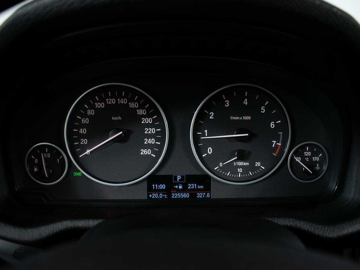 BMW X3 28i xDrive, 2015 Фото №9