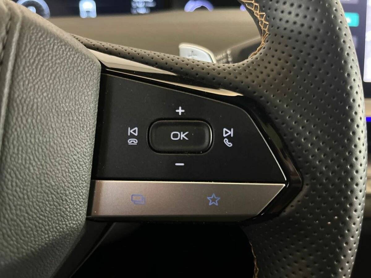 Changan UNI-V, 2023 Фото №23