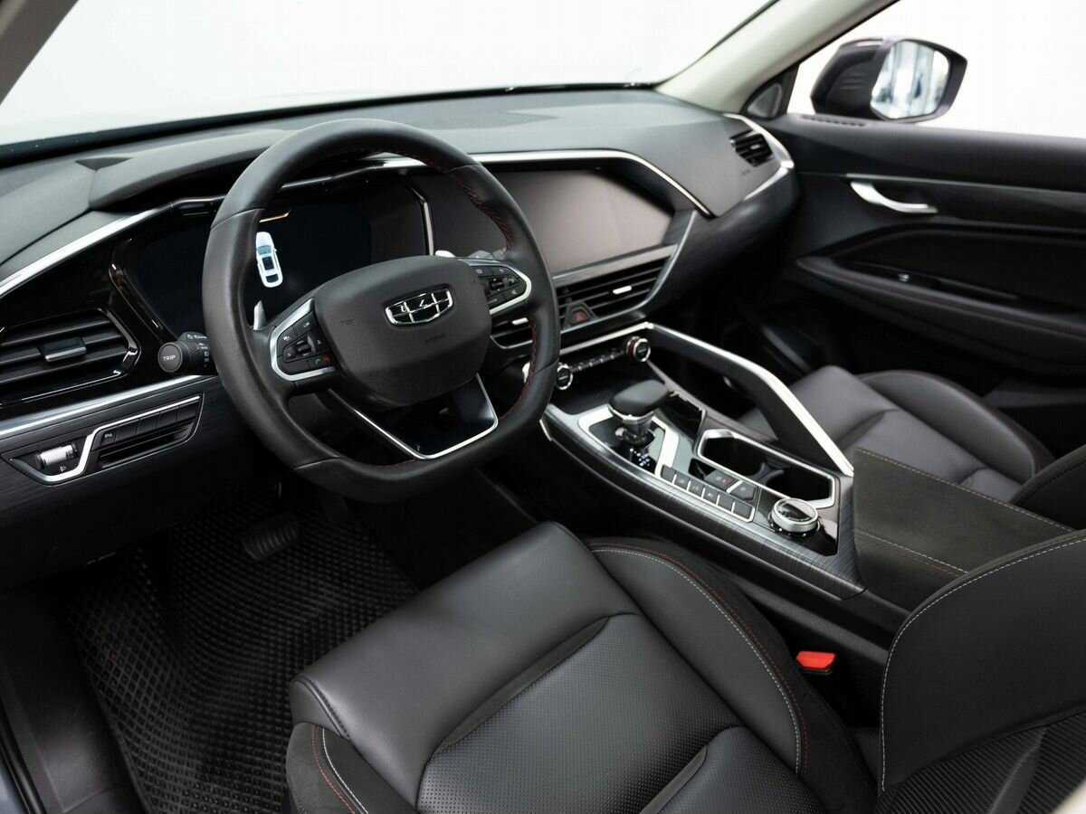 Geely Tugella, 2022 Фото №7