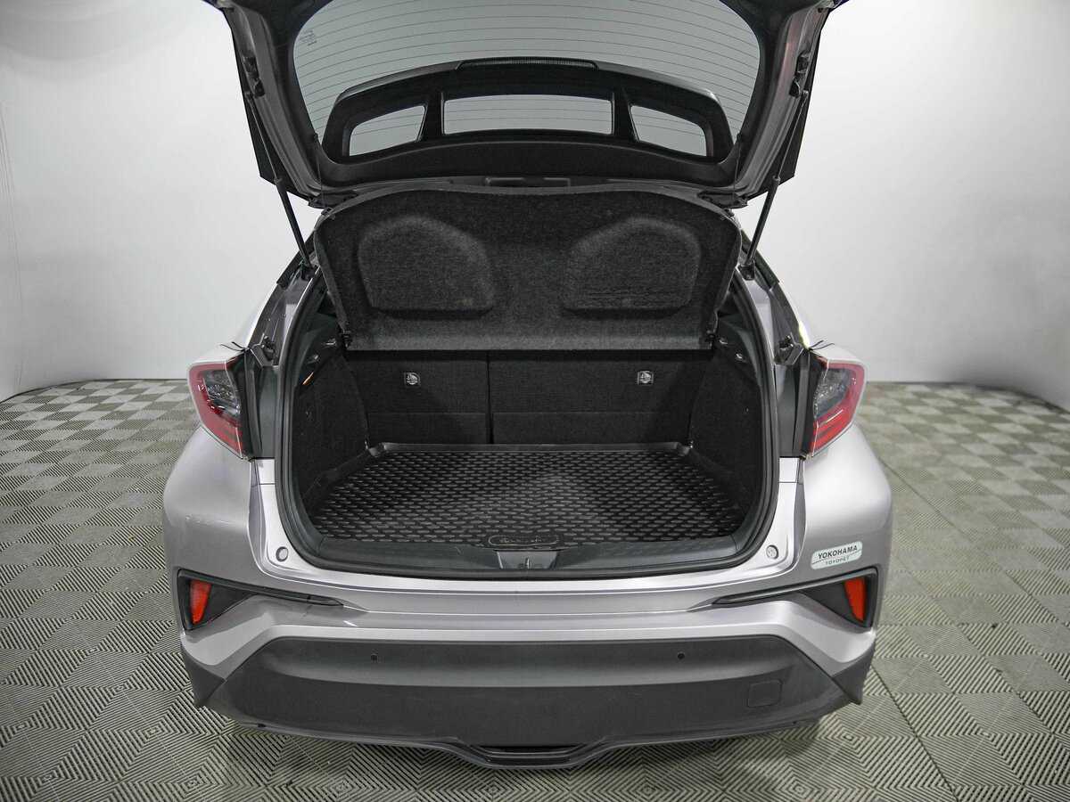 Toyota C-HR, 2017 Фото №15