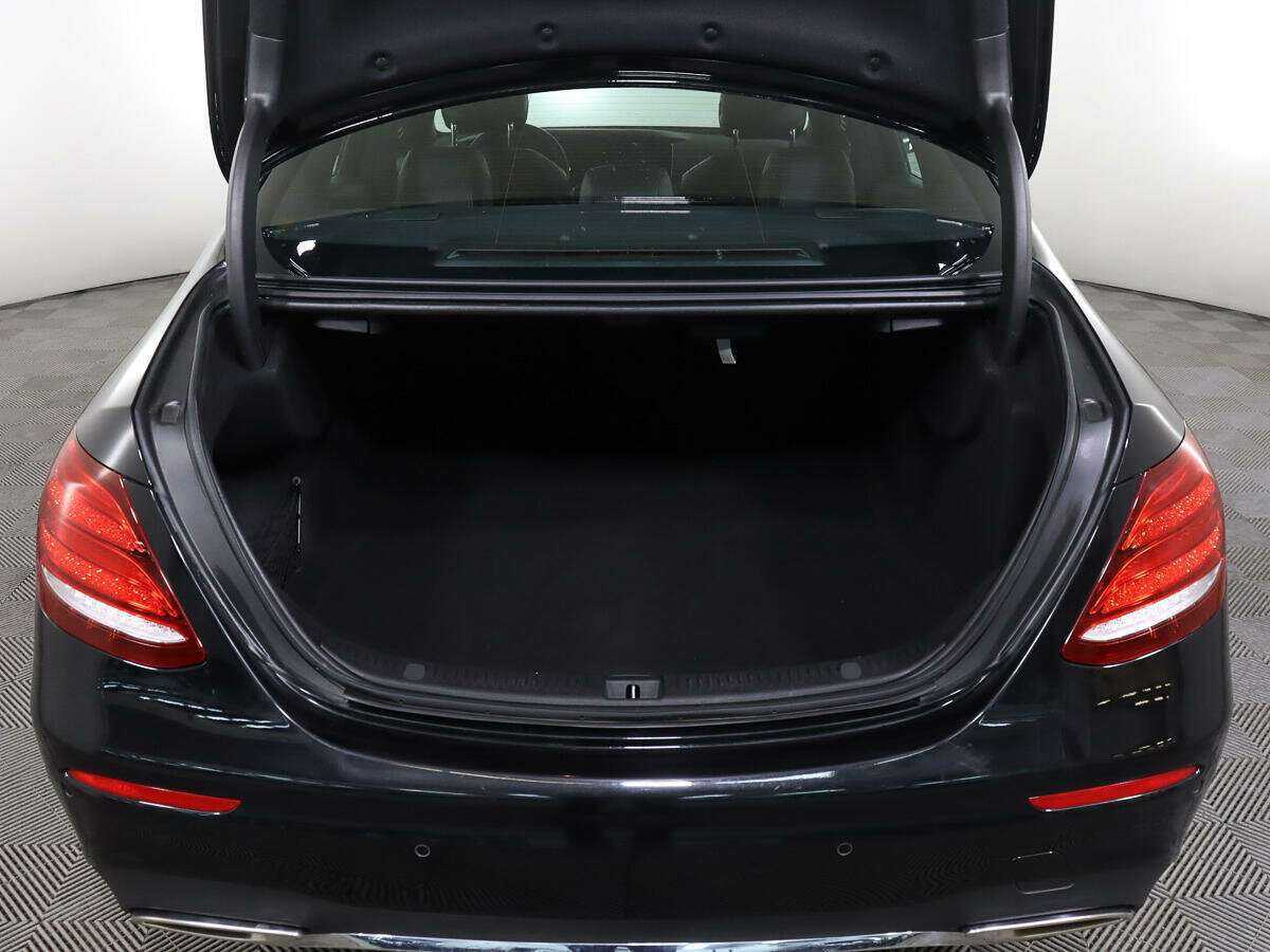 Mercedes-Benz E-Класс 200, 2017 Фото №8