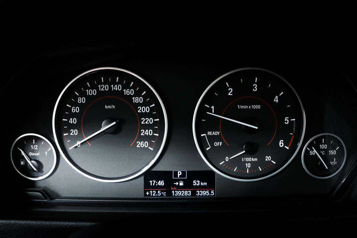 BMW 3 серии 320d, 2019 Фото №10