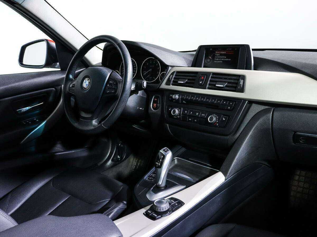 BMW 3 серии 316i, 2014 Фото №8