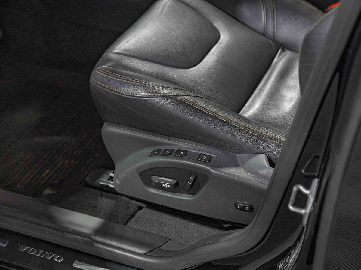 Volvo XC60, 2015 Фото №14