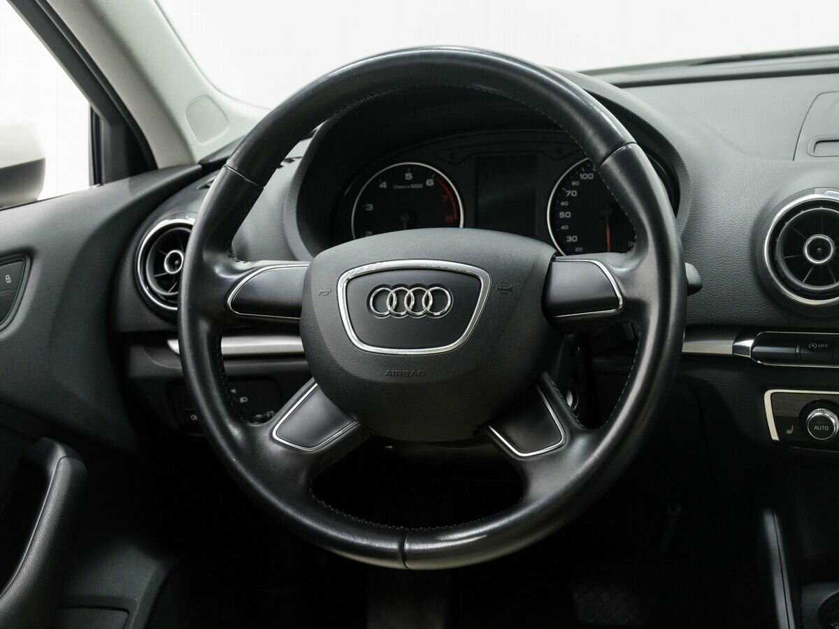 Audi A3 Sportback, 2013 Фото №13